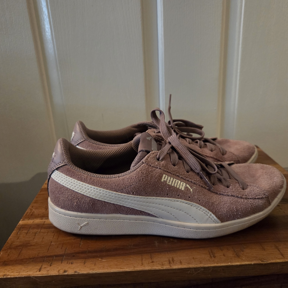 PUMA Women's Mauve Suede Sneakers